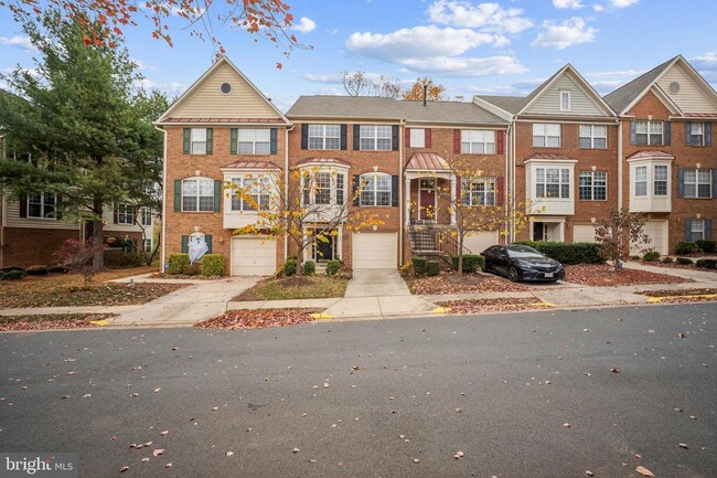 Photo - 11551 Laurel Lake Square Townhome