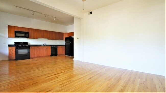 Photo - 1850 N Milwaukee Ave Unit 1813-3R