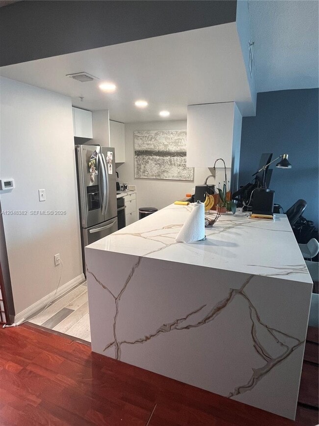 Photo - 275 NE 18th St Unit 1109
