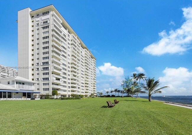 Building Photo - 2100 S Ocean Dr Unit 12L