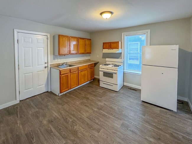 173-175 Butler - 173-175 Butler Unit 1FL