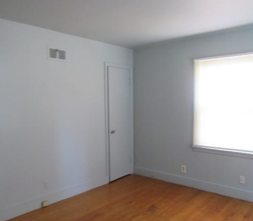 4645-4647 W Fond du Lac Ave
