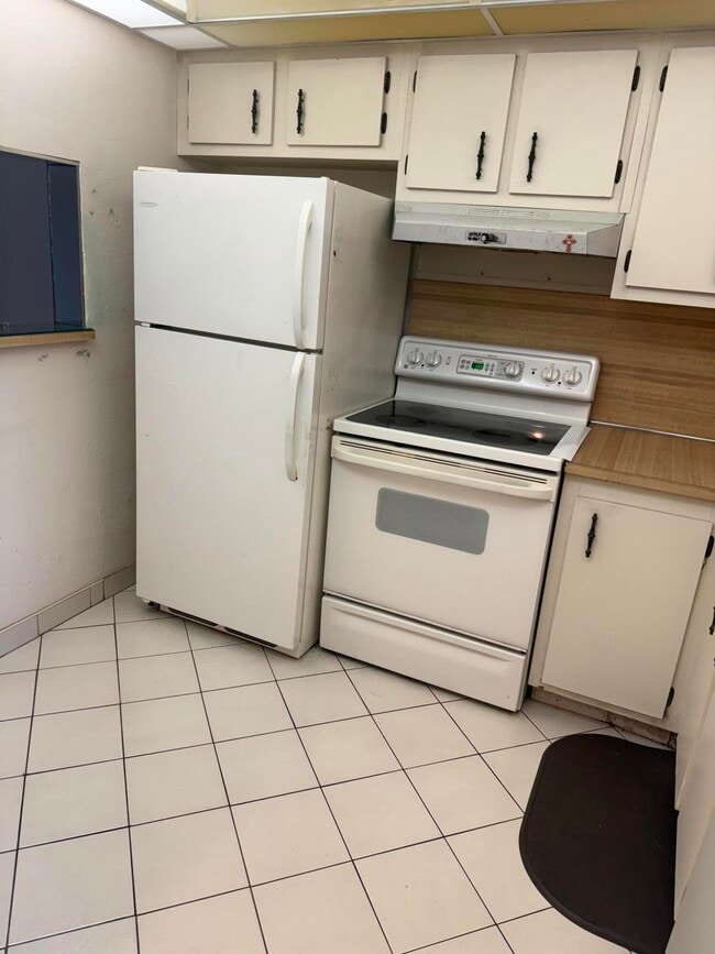 6670 Royal Palm Blvd Unit 205k