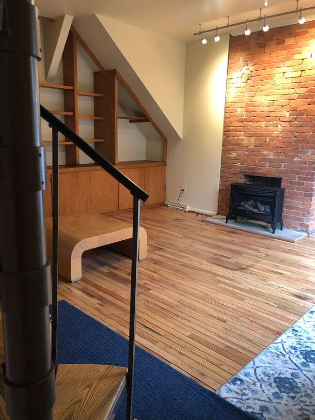 Photo - 5511 Claybourne St