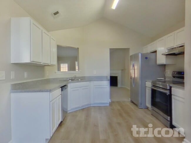 Photo - 5545 Amber Cove Way