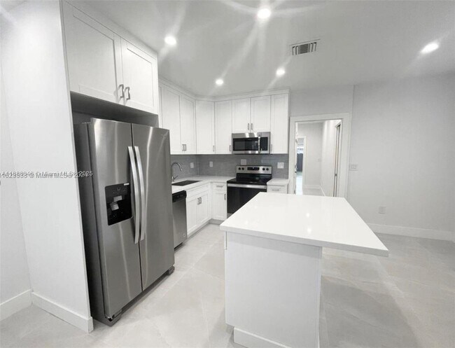 Photo - 6329 SW 23rd St Unit 6329