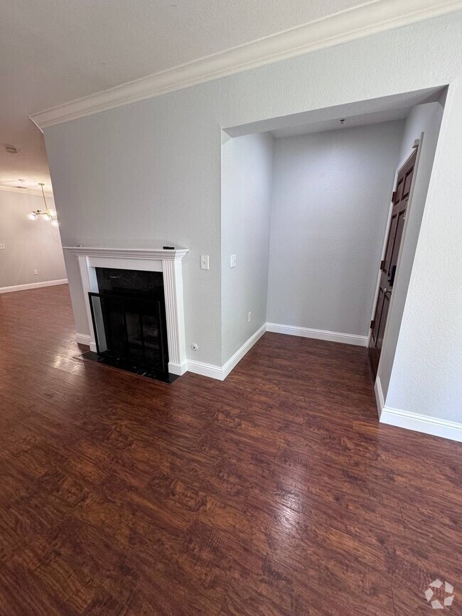 Building Photo - 216 Stone Pine Ln Unit 216 Rental