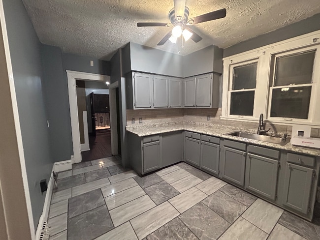 Photo - 12310 Watterson Ave