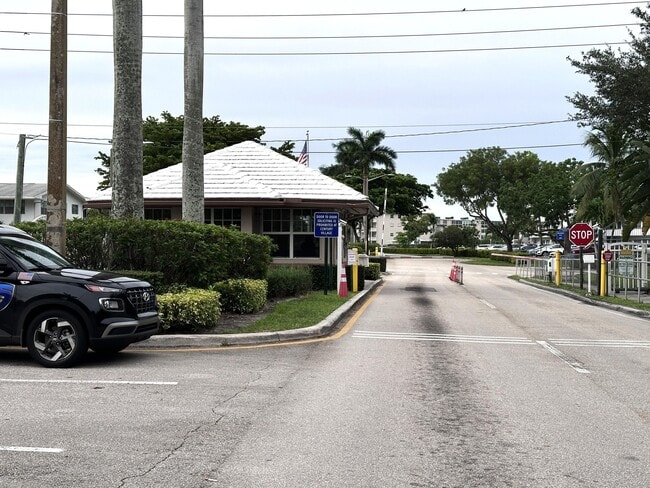 Photo - 130 Dorchester E Unit F