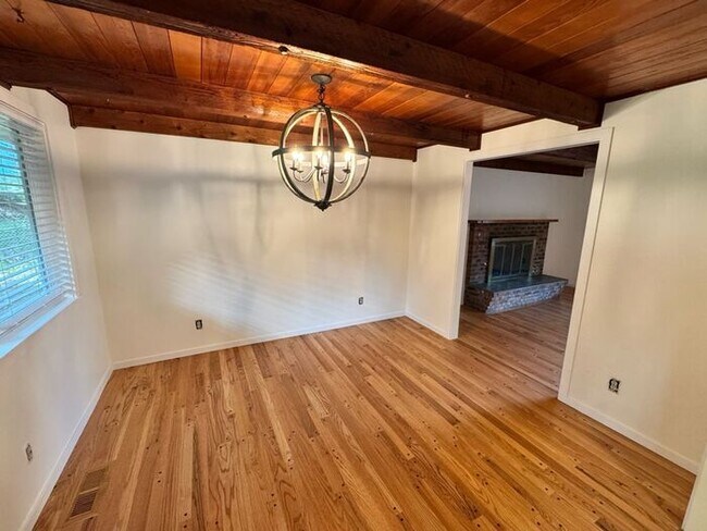 Photo - Gorgeous 5-Bed, 2-Bath Two Story Home in T...