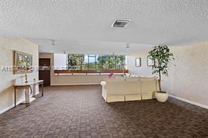 Photo - 491 Racquet Club Rd