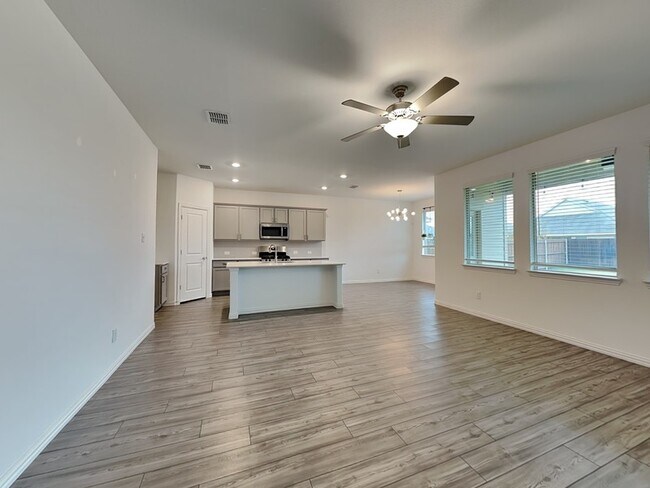 Photo - 7209 Dandelion Rd