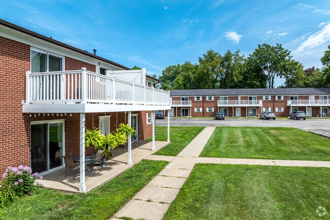Park Madison Apartments