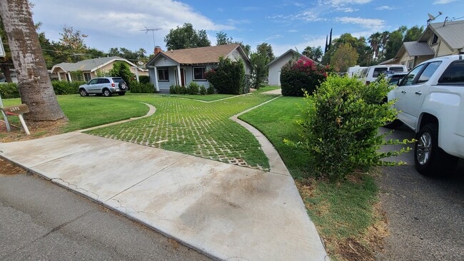 Photo - 4863 Rubidoux Ave