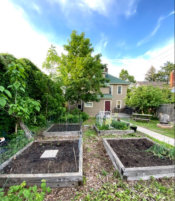 Photo - Colonial Flats Mpls