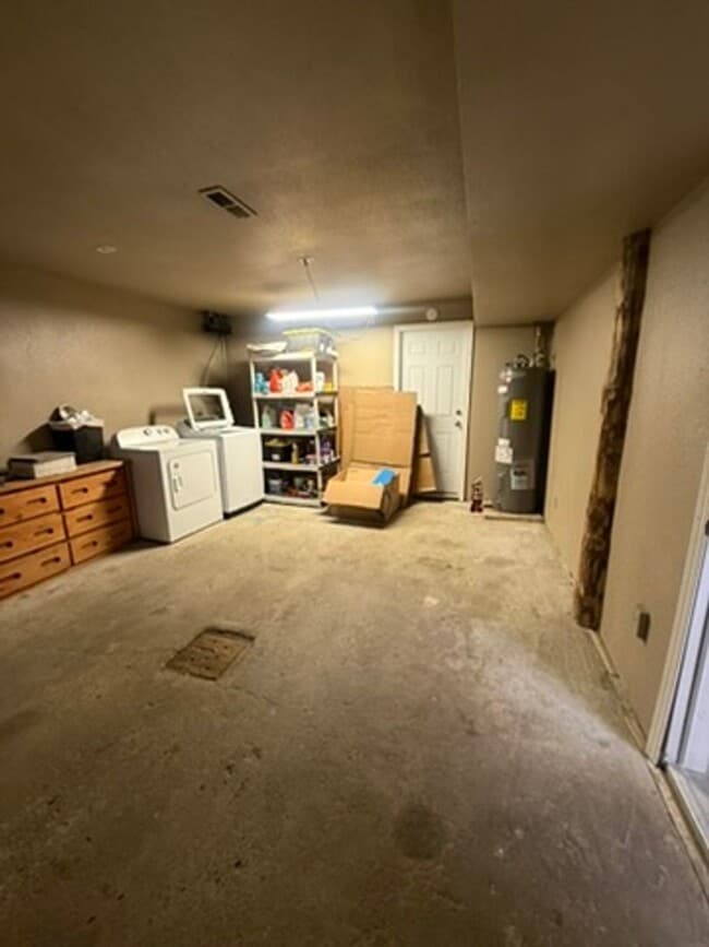 Photo - Spacious Pet-Friendly Home with Fireplace, Garage & Huge Deck Near Fairbanks