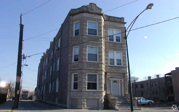 Photo - 1215 S Homan Ave