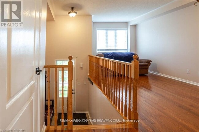 Photo - 2171 Fiddlers Way