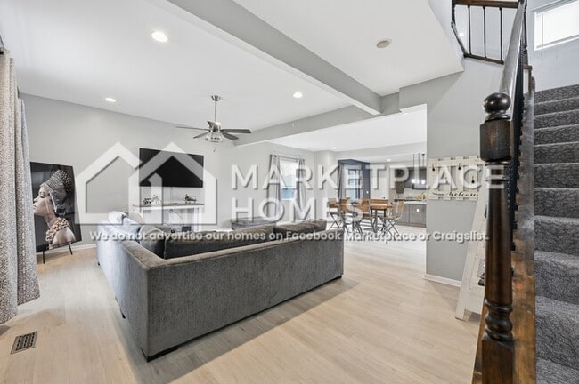 Photo - 1917 N College Ave