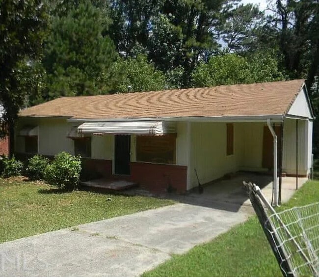 Building Photo - 875 Fairburn Rd NW