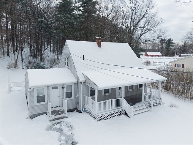 Photo - 1025 Mechanic St