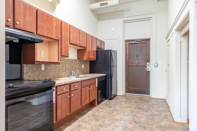 Interior Photo - Elementary School Apartments