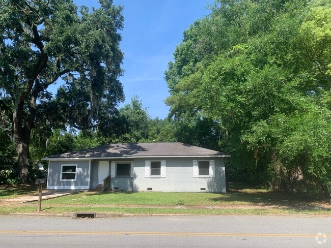 Building Photo - 2928 Reynolds St Rental