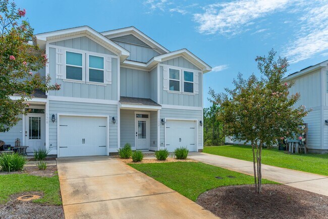 146 Crossing Ln