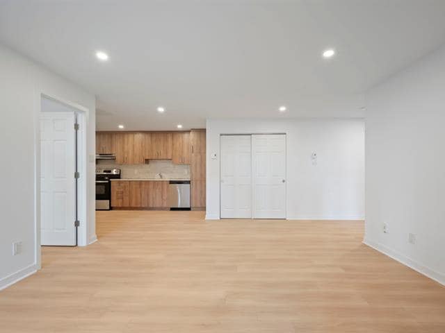 Building Photo - 1625 Blvd. De Maisonneuve Ouest