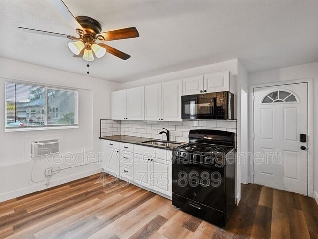 Photo - 715 E Parker Ln Unidad #2
