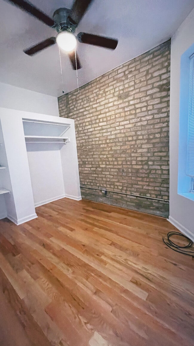 Photo - 200-210 N California Ave