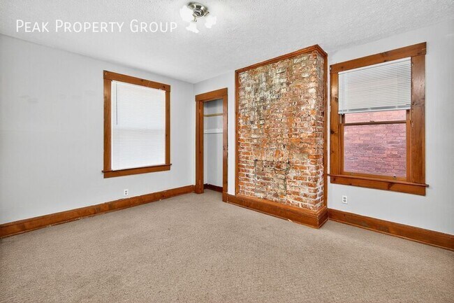 Photo - 225 Atkinson St