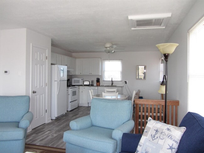 Building Photo - 40302 Due E Rd Rental