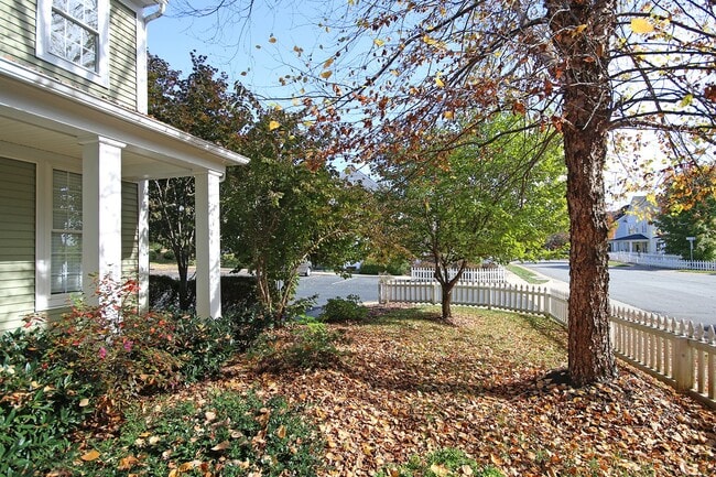 Photo - Dog Friendly End-Unit Crozet Home