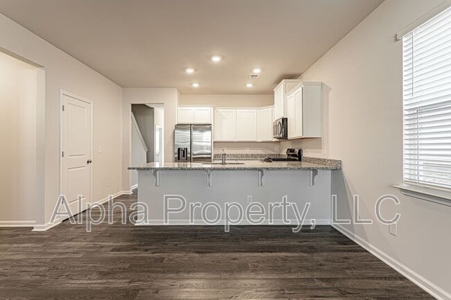 Photo - 371 Highline Trl