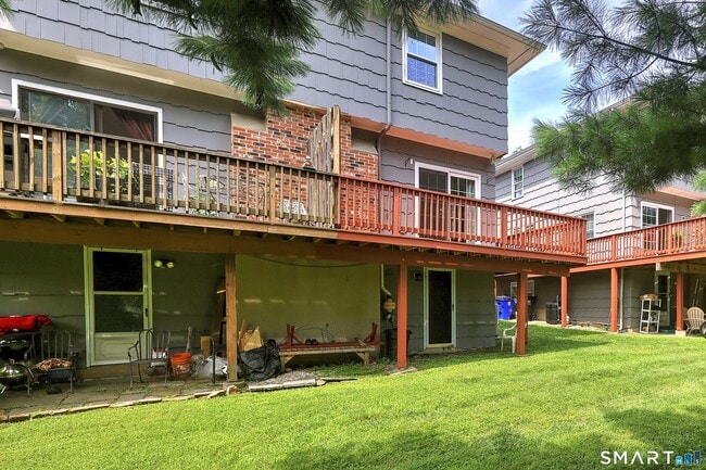 Photo - 82 Sunrise Ave