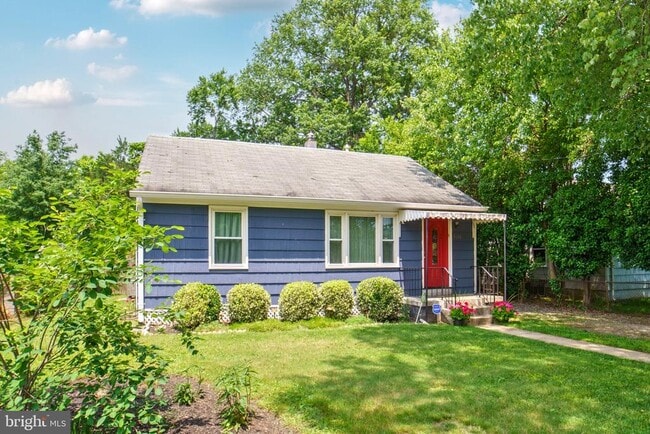 Photo - 5014 Sheridan St