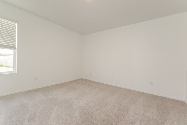 Building Photo - 16118 Hatton Dr