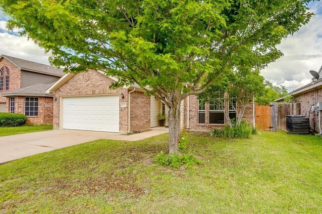 Photo - Amazing 3 Bed, 2 Bath Awaiting New Tenants- Burleson ISD- 76028