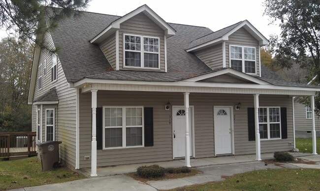 Building Photo - PERR319 Unit 319EPER