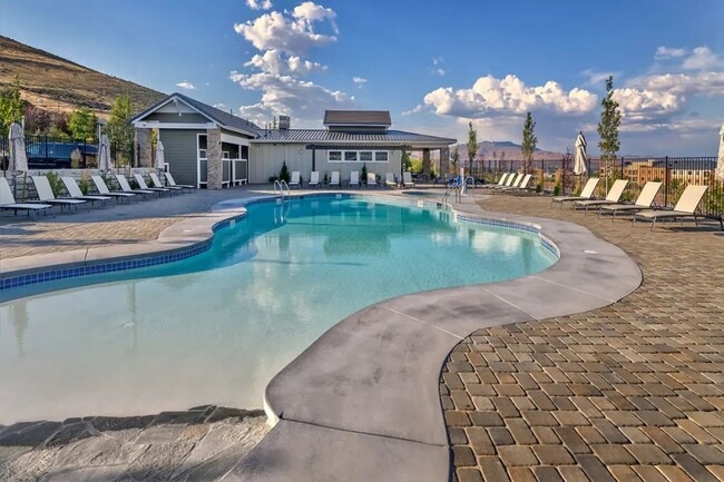 Carson Hills Apartments