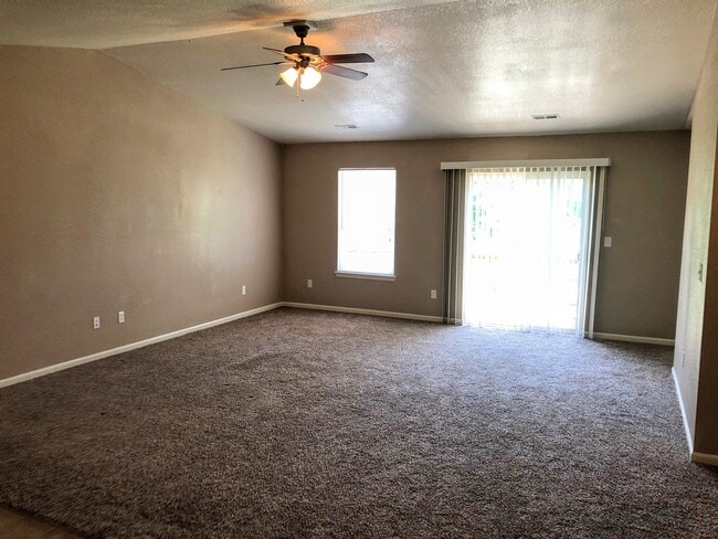 Photo - 20938 Homer Rd