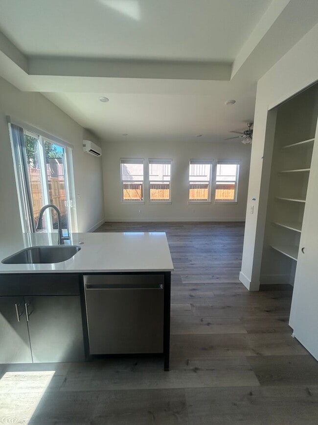Photo - 32-36 SE 56th Ave. Unit 36 SE 56th