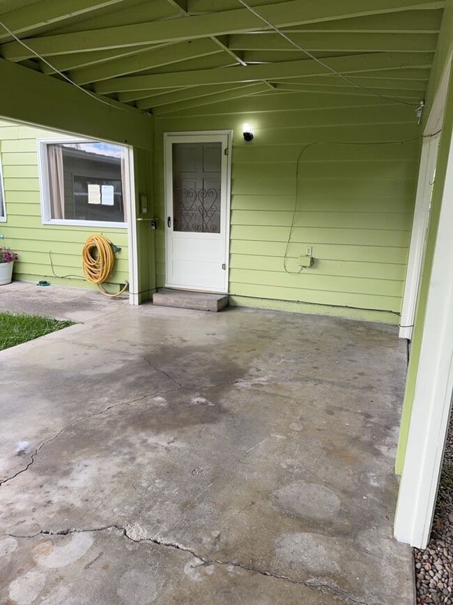 Photo - 1110-1112 W 8th St Unidad 1110 W 8th St