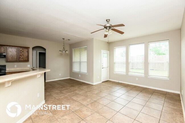 Photo - 267 Edison Ln