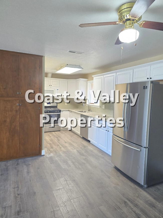 Photo - 319 Maple Ave Unidad 319 Maple  # 1