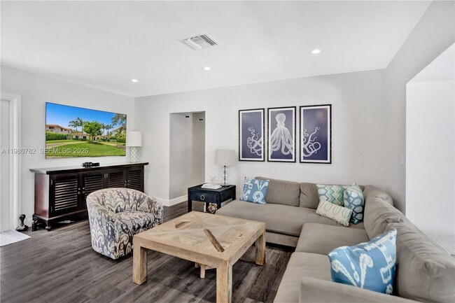 Photo - 462 Glenridge Rd