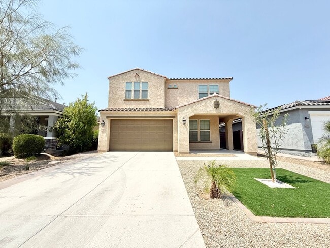 Charming 5-bed, 3-bath home with Pool/Spa ... - Charming 5-bed, 3-bath home with Pool/Spa ...