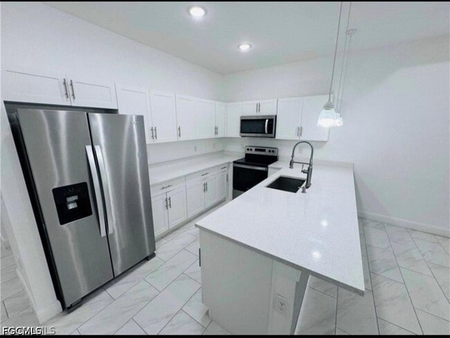 5022-5024 Centennial Blvd