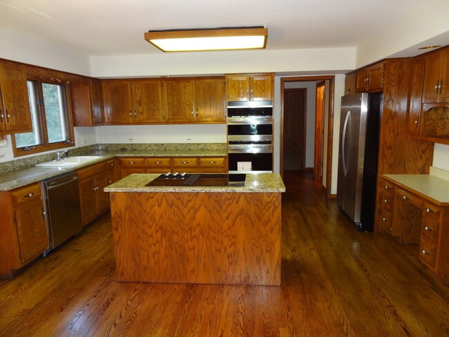 Photo - 2619 Modaff Rd